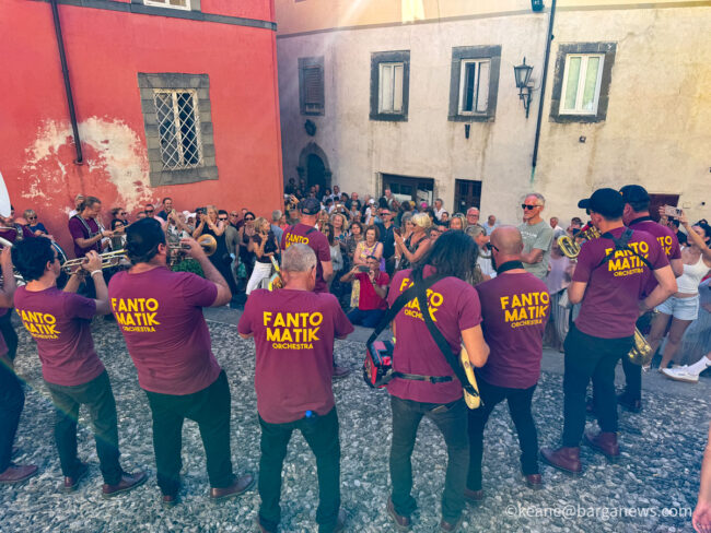 new images from barga -8321